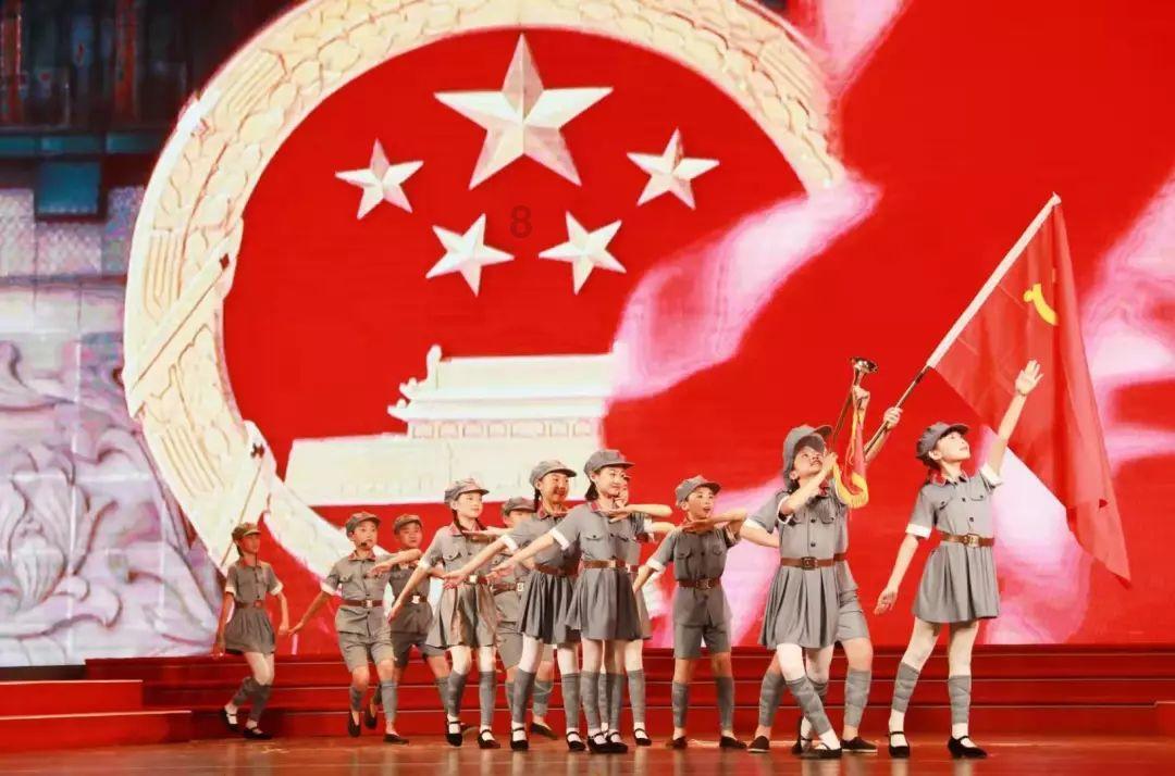 办理离婚手续是需带哪些证件游戏画面